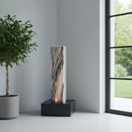 Lichtbrunnen Vangelis Sölker Marmor